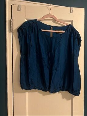 Anthropologie Teal Short-Sleeve Blouson Top